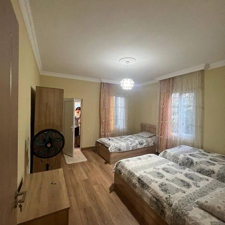 Los-Polos Hermanos Batumi Exterior foto
